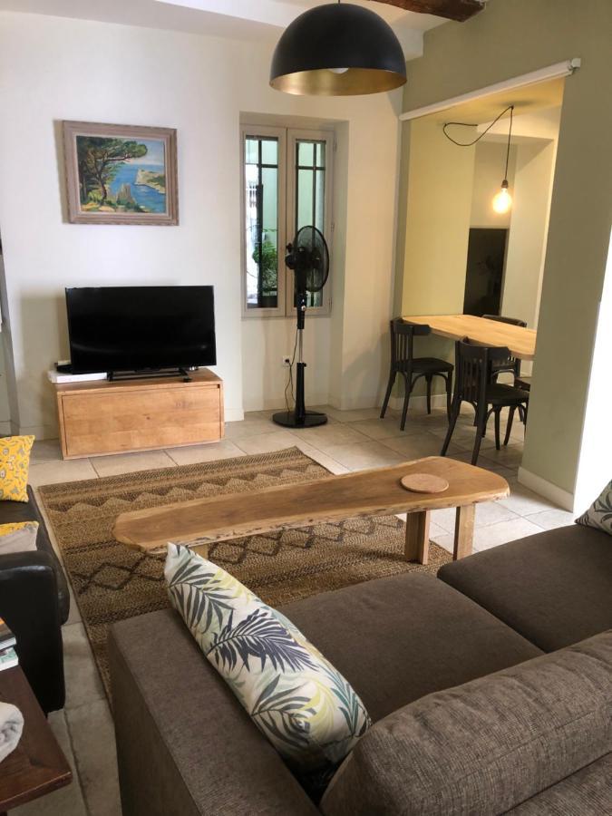 Sous Le Clocher Marseille Ngoại thất bức ảnh