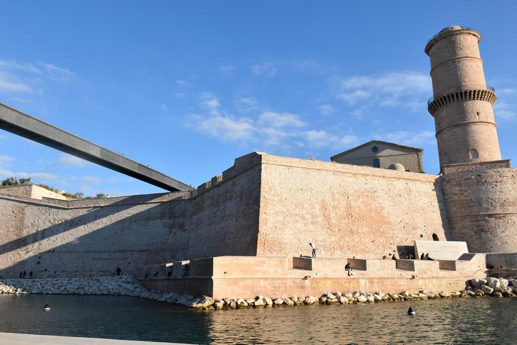 Sous Le Clocher Marseille Ngoại thất bức ảnh