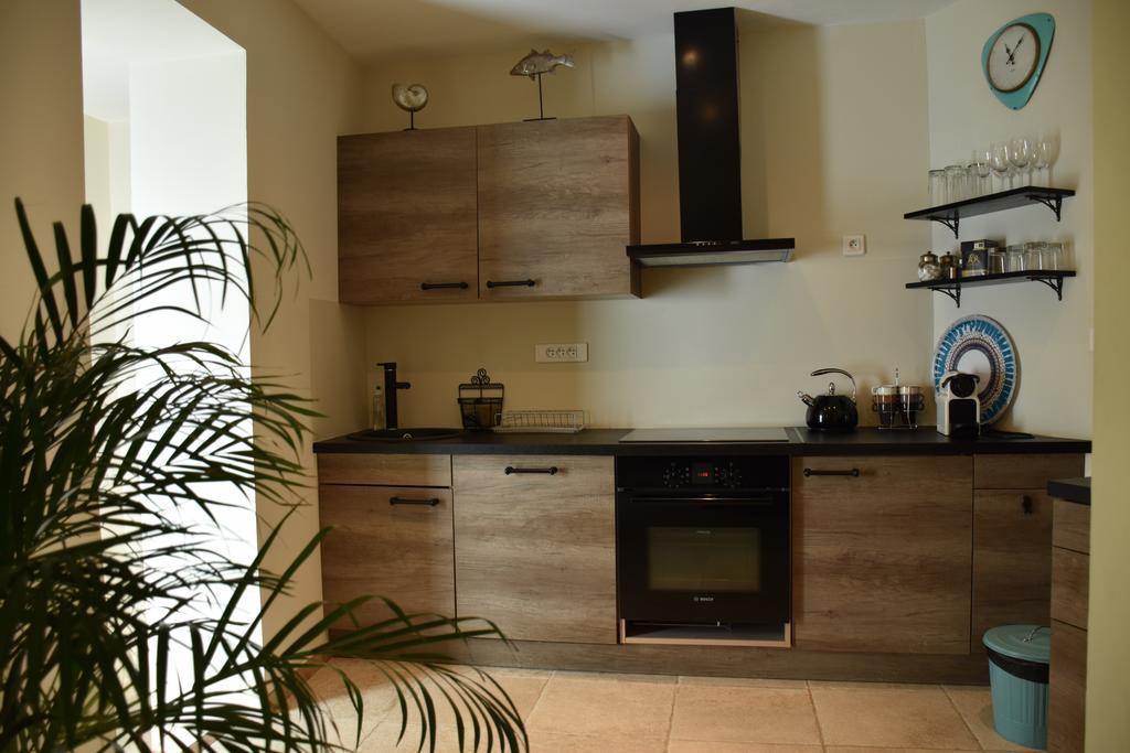 Sous Le Clocher Marseille Ngoại thất bức ảnh