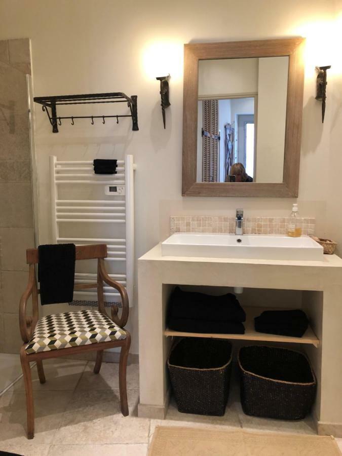 Sous Le Clocher Marseille Ngoại thất bức ảnh